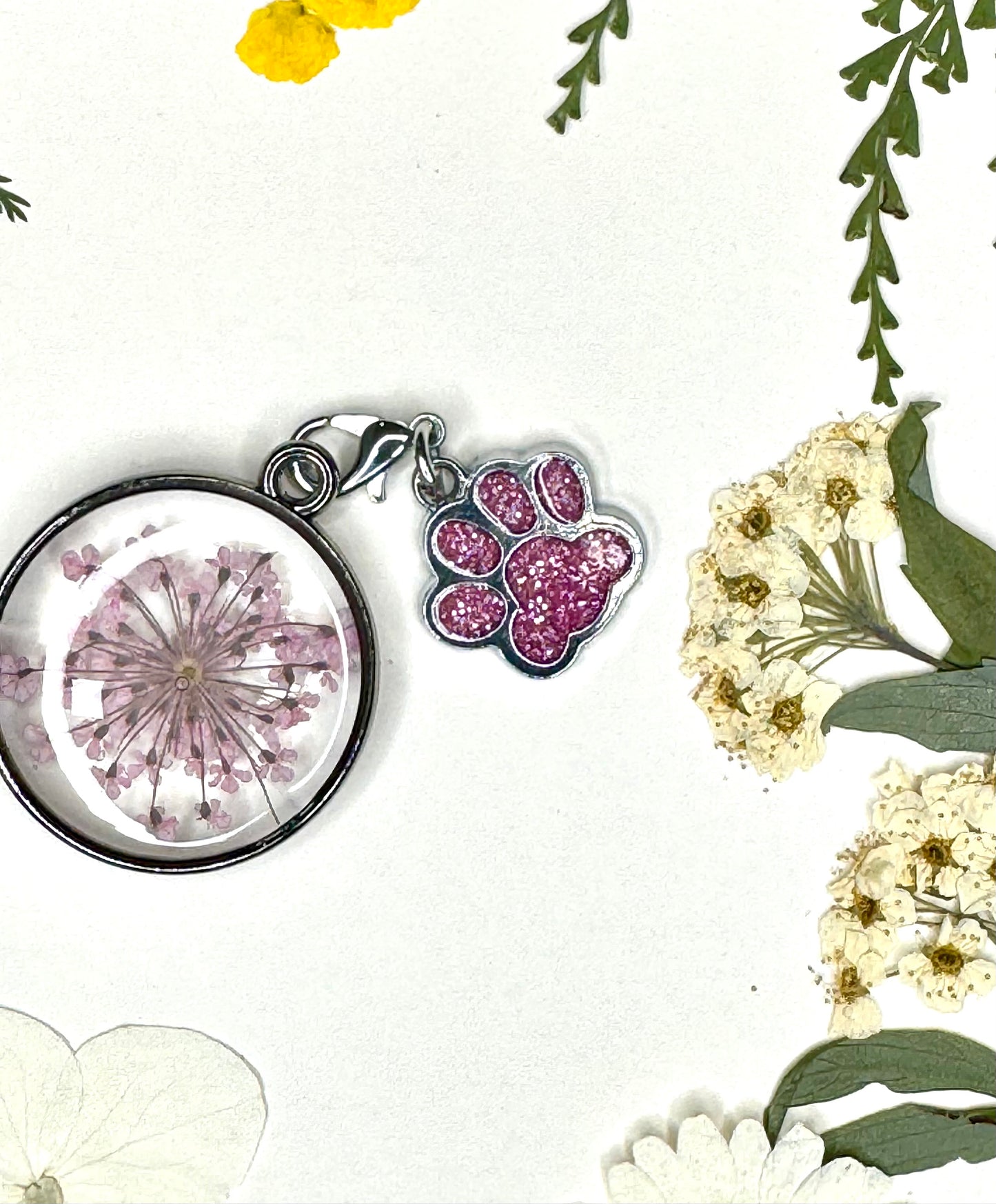 Real Dried Flowers Keychains | Ocean Resin Art Keychains| Cute Accessory