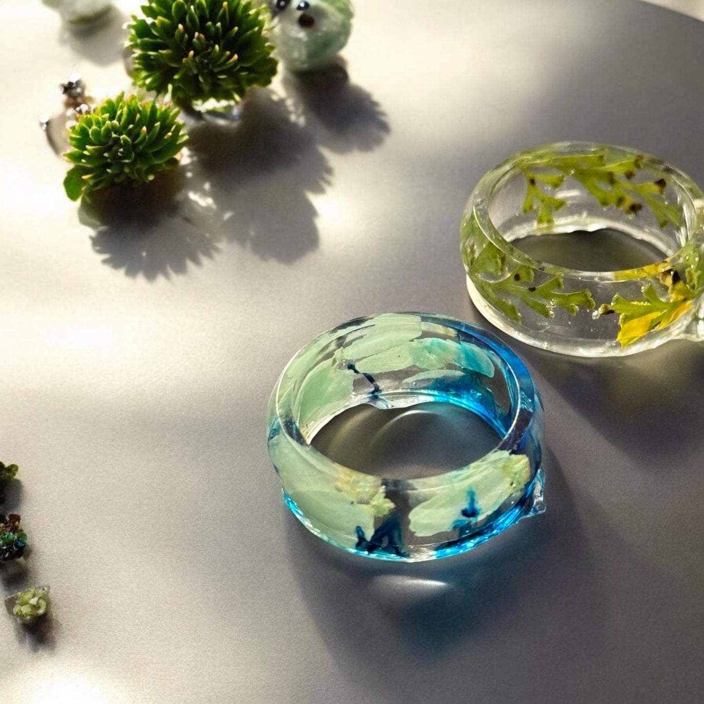 Handmade Resin Rings with Dried Flowers or Abalone Shells – Size 8